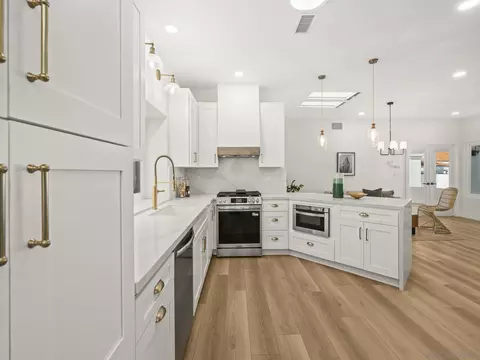 Kitchen - 4137 Pindar Way, Oceanside, CA 92056 photo 3 of 5