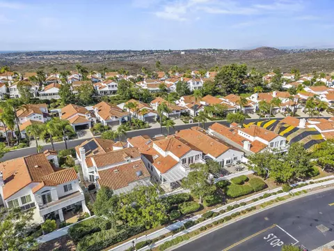 View/Area - 4137 Pindar Way, Oceanside, CA 92056 photo 8 of 15