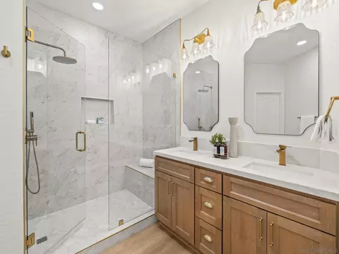 Bath - 4137 Pindar Way, Oceanside, CA 92056 photo 1 of 8