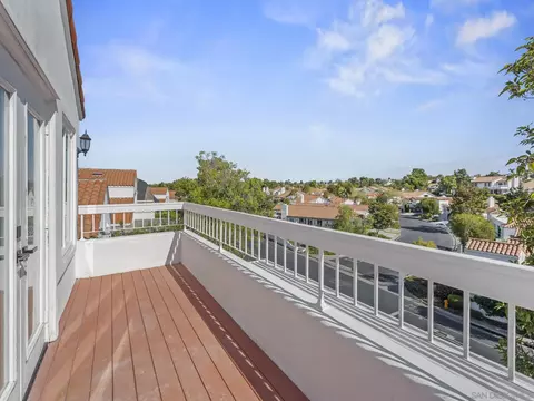 Exterior - 4137 Pindar Way, Oceanside, CA 92056 photo 2 of 6