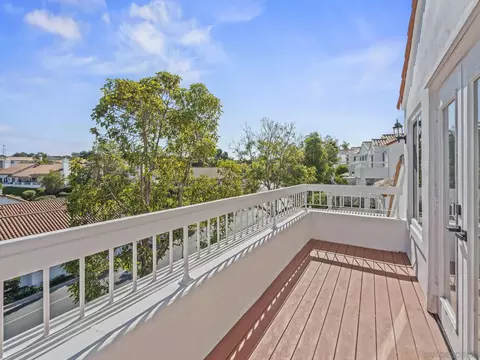 Exterior - 4137 Pindar Way, Oceanside, CA 92056 photo 3 of 6