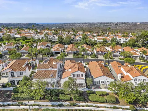 View/Area - 4137 Pindar Way, Oceanside, CA 92056 photo 7 of 15