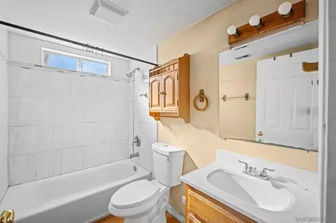 Bath - 1703 Ashley, Ramona, CA 92065 photo 1 of 1