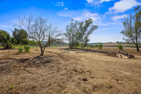 Exterior - 1703 Ashley, Ramona, CA 92065 photo 6 of 7