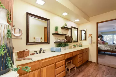 8541 Circle R Crse, Escondido, CA 92026 photo 28