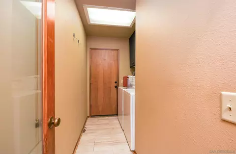 8541 Circle R Crse, Escondido, CA 92026 photo 37