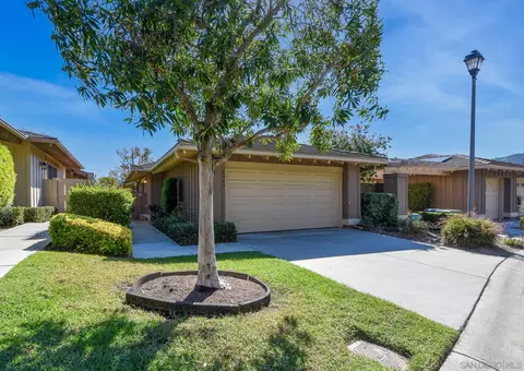 8541 Circle R Crse, Escondido, CA 92026 photo 7