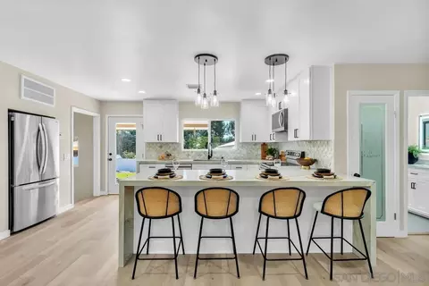 Kitchen - 13725 Adrian St, Poway, CA 92064 photo 3 of 7