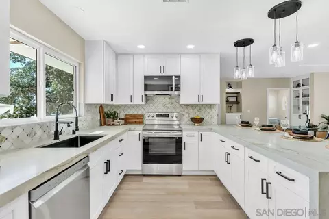 Kitchen - 13725 Adrian St, Poway, CA 92064 photo 5 of 7
