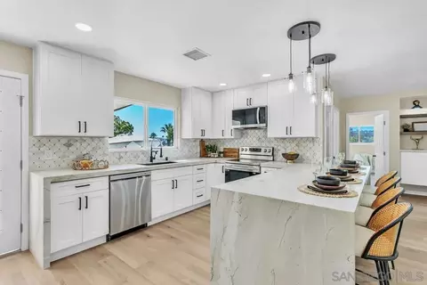 Kitchen - 13725 Adrian St, Poway, CA 92064 photo 7 of 7