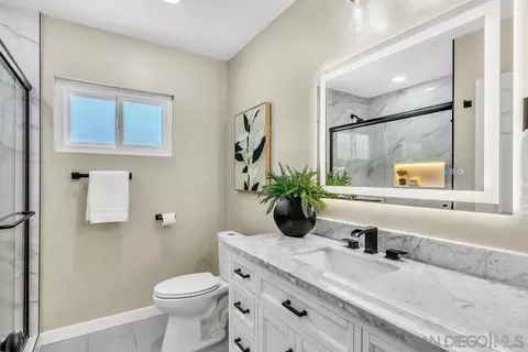 Bath - 13725 Adrian St, Poway, CA 92064 photo 3 of 4
