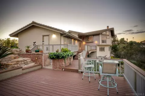 Exterior - 2848 Sunset Hls, Escondido, CA 92025 photo 8 of 25