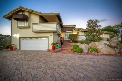 Exterior - 2848 Sunset Hls, Escondido, CA 92025 photo 16 of 25