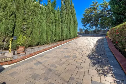 Exterior - 2848 Sunset Hls, Escondido, CA 92025 photo 15 of 25