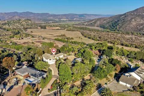 View/Area - 2848 Sunset Hls, Escondido, CA 92025 photo 9 of 9