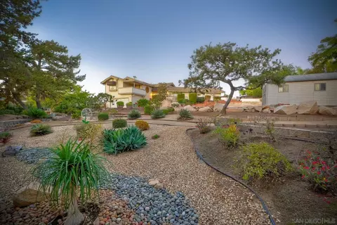 Exterior - 2848 Sunset Hls, Escondido, CA 92025 photo 20 of 25