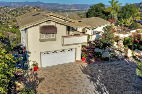 Exterior - 2848 Sunset Hls, Escondido, CA 92025 photo 24 of 25