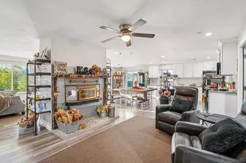 Other - 6941 Lennox Ave, Yucca Valley, CA 92284 photo 2 of 14