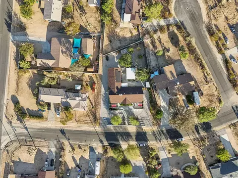 View/Area - 6941 Lennox Ave, Yucca Valley, CA 92284 photo 4 of 8