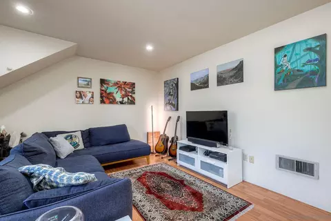 Living - 3557 Kenora Dr #41, Spring Valley, CA 91977 photo 3 of 4