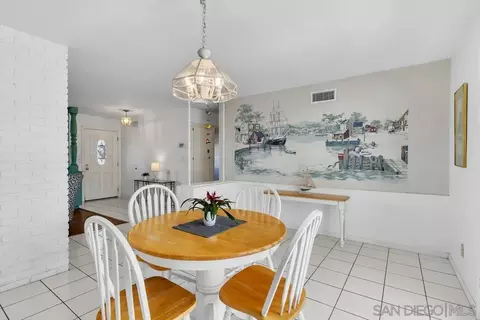 Dining - 9326 Oakbourne Rd, Santee, CA 92071 photo 3 of 3