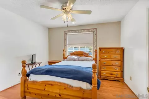 Bedroom - 9326 Oakbourne Rd, Santee, CA 92071 photo 5 of 9