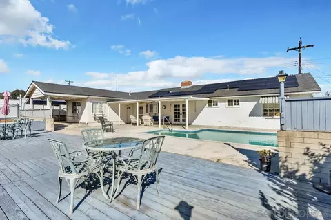 Exterior - 9326 Oakbourne Rd, Santee, CA 92071 photo 9 of 11