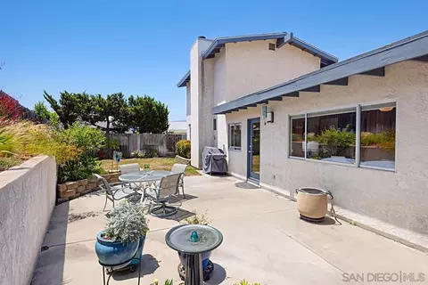 Exterior - 8427 Amino Dr, Santee, CA 92071 photo 4 of 7
