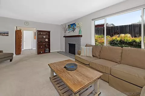 Living - 8427 Amino Dr, Santee, CA 92071 photo 6 of 6