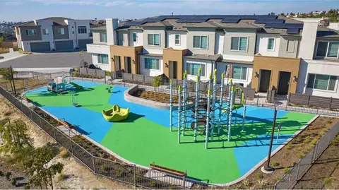 857 Cheyne Loop #3, Chula Vista, CA 91911 photo 10
