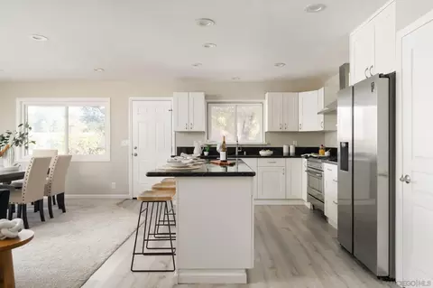 Kitchen - 13664 Jack Rabbit Rd, Poway, CA 92064 photo 2 of 3