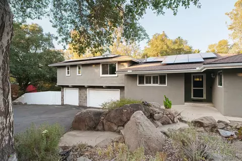 Exterior - 13664 Jack Rabbit Rd, Poway, CA 92064 photo 2 of 8