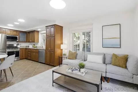 3613 Caminito Carmel Lndg, San Diego, CA 92130