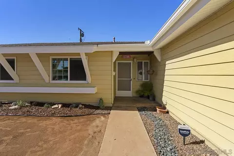 1718 Outer Dr, El Cajon, CA 92021 photo 4