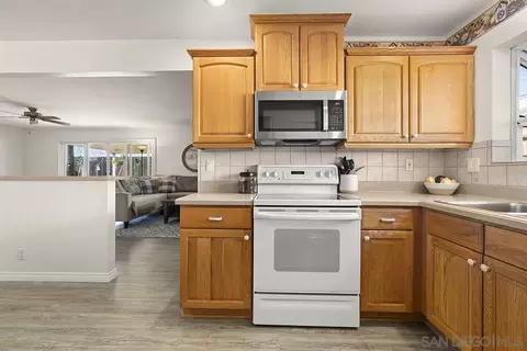 1718 Outer Dr, El Cajon, CA 92021 photo 21