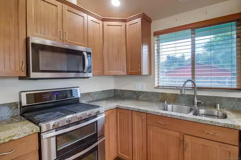 Kitchen - 15935 Spring Oaks Rd #SPC 1, El Cajon, CA 92021 photo 9 of 12