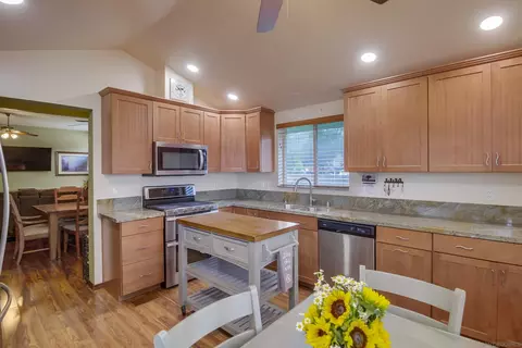 Kitchen - 15935 Spring Oaks Rd #SPC 1, El Cajon, CA 92021 photo 3 of 12