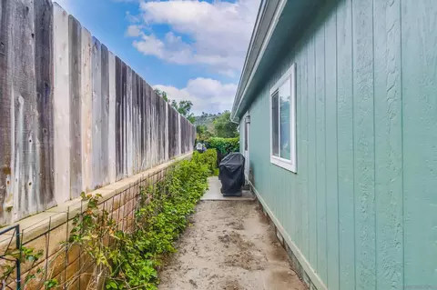 Exterior - 15935 Spring Oaks Rd #SPC 1, El Cajon, CA 92021 photo 12 of 17