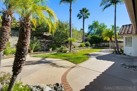 Exterior - 2114 Willowbrook, Escondido, CA 92029 photo 9 of 12
