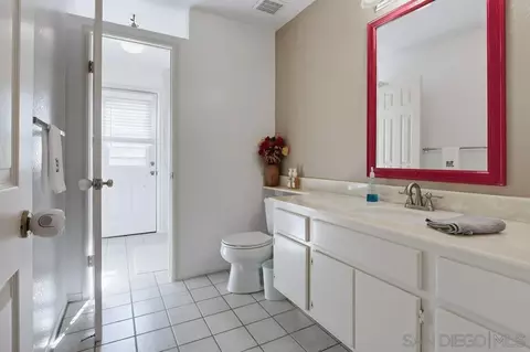 Bath - 2114 Willowbrook, Escondido, CA 92029 photo 4 of 5