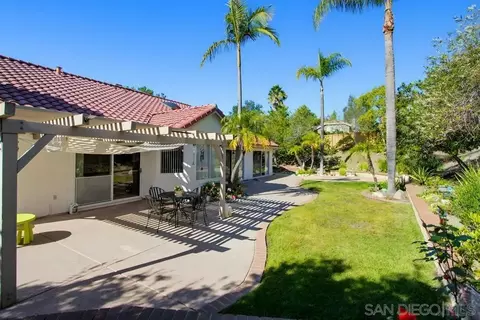 Exterior - 2114 Willowbrook, Escondido, CA 92029 photo 7 of 12