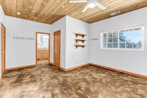 Bedroom - 3258 Pine Hls, Julian, CA 92036 photo 3 of 5