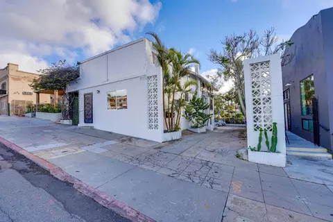 2611 University, San Diego, CA 92104