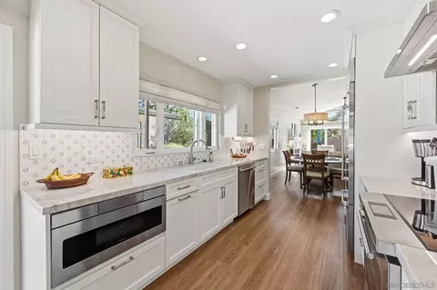 Kitchen - 1859 Hill Top Ln, Encinitas, CA 92024 photo 1 of 3