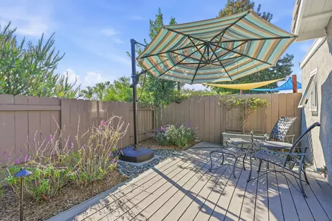 Exterior - 1859 Hill Top Ln, Encinitas, CA 92024 photo 4 of 7