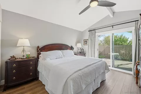 Bedroom - 1859 Hill Top Ln, Encinitas, CA 92024 photo 1 of 4