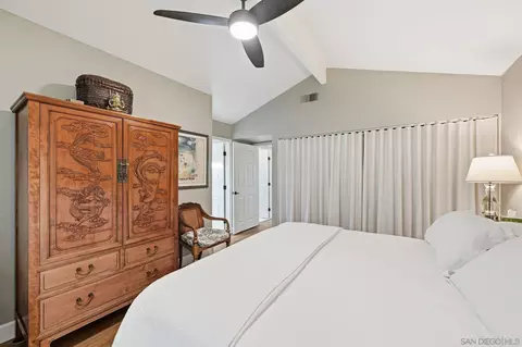 Bedroom - 1859 Hill Top Ln, Encinitas, CA 92024 photo 3 of 4
