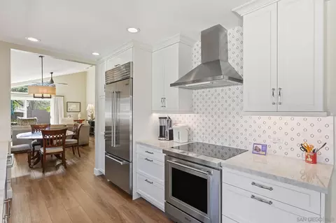Kitchen - 1859 Hill Top Ln, Encinitas, CA 92024 photo 2 of 3