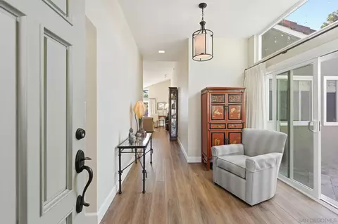 Entry Way - 1859 Hill Top Ln, Encinitas, CA 92024 photo 1 of 3