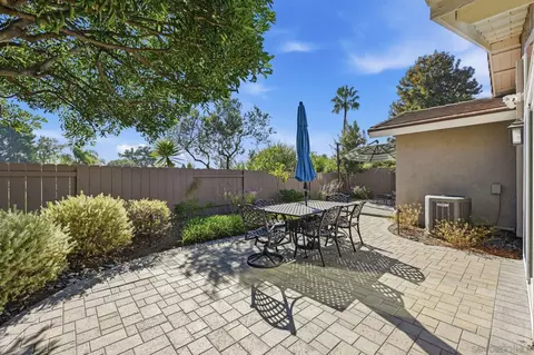 Exterior - 1859 Hill Top Ln, Encinitas, CA 92024 photo 2 of 7